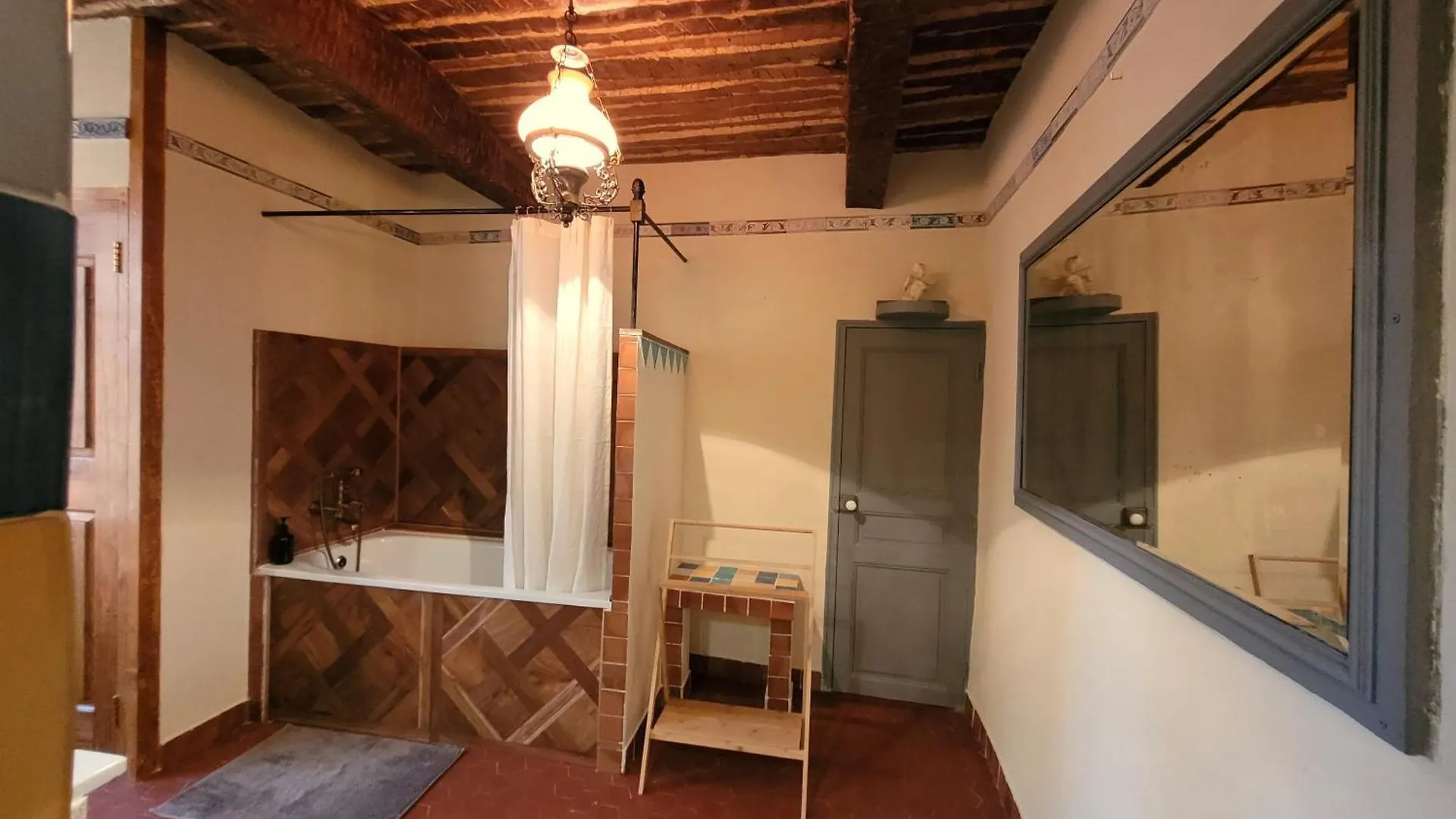 Hotel Au Puits de la Fontaine à Tavernes